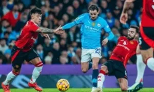 Bernardo Silva: 'Man City đá như đội U15 trước Man Utd' Bernardo Silva: 'Man City đá như đội U15 trước Man Utd'