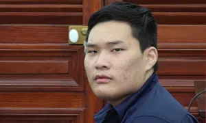 Du khách cướp tài sản của hai người nước ngoài Du khách cướp tài sản của hai người nước ngoài