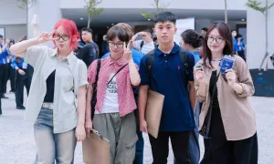 Đề thi Vẽ mỹ thuật gây bất ngờ vì 'như thi Văn' Đề thi Vẽ mỹ thuật gây bất ngờ vì 'như thi Văn'